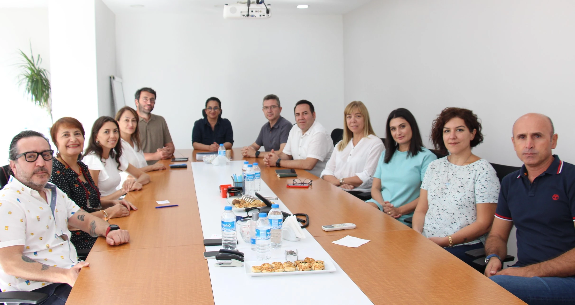 İstanbul Eczacı Odasında Yeni Yönetim Görev Dağılımını Gerçekleştirdi