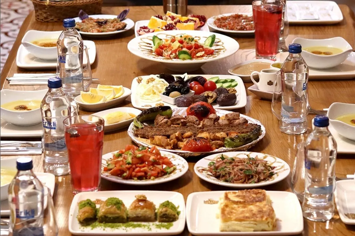 Ramazan'da Midenizi ve Kilonuzu Korumak İçin Dikkat!