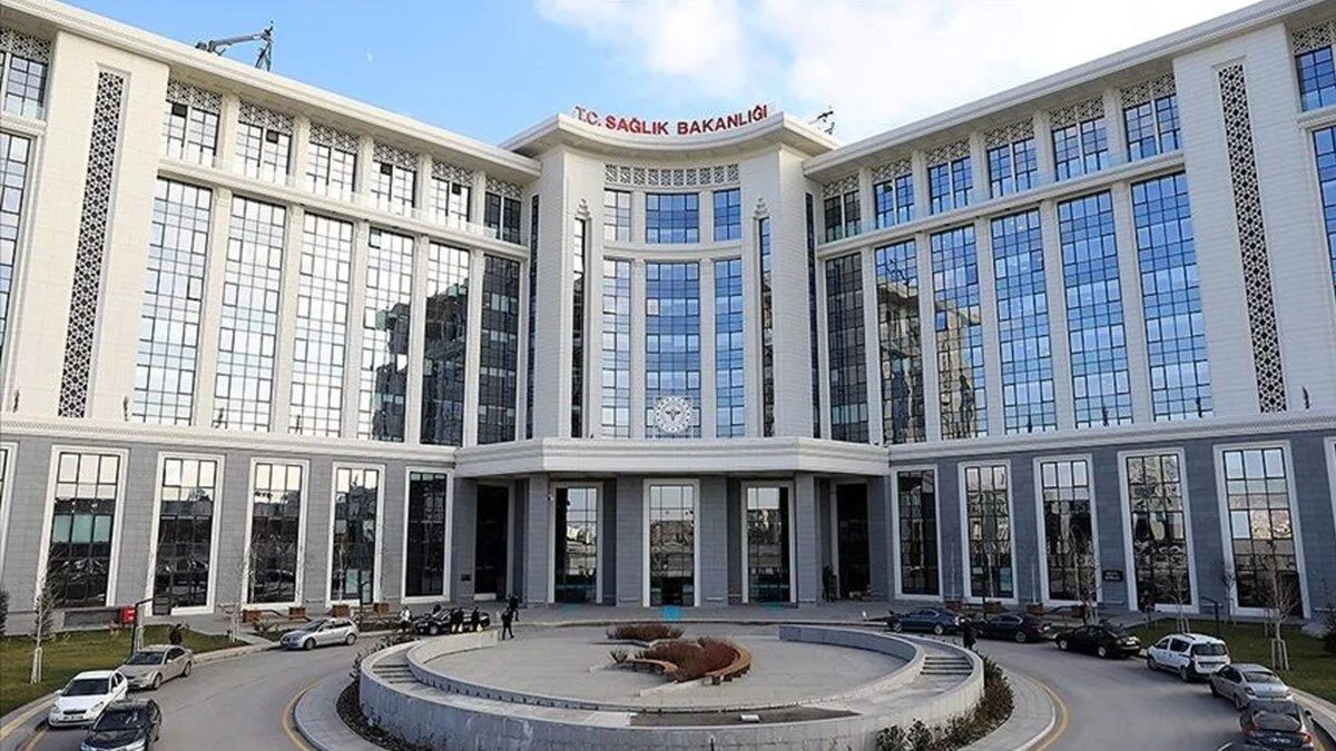 T.C. Sağlık Bakanlığı'ndan Bedeli Ödenecek İlaçlar Listesinde Yapılan Düzenlemeler Hakkında Duyuru