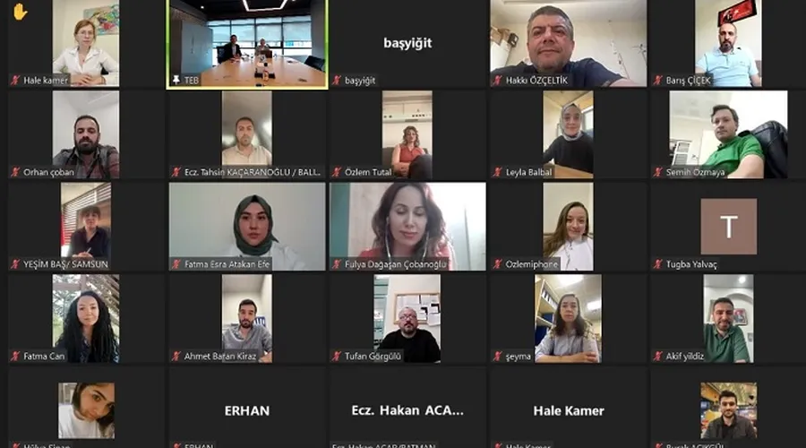 Kamu ve Özel Sektör Eczacıları Bir Araya Geldi