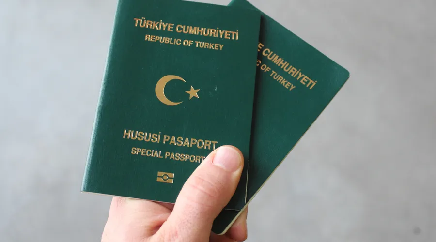Eczacılara Yeşil Pasaport Verilmesi Kanun Teklifi TBMM'ye Sunuldu